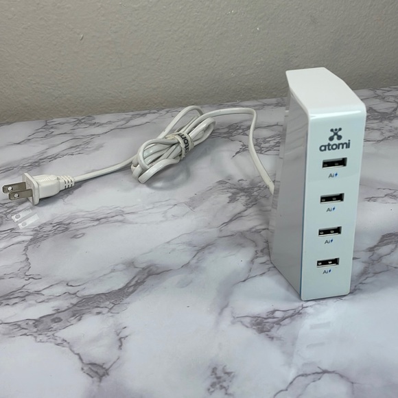 atomi Other - Atomi USB charger